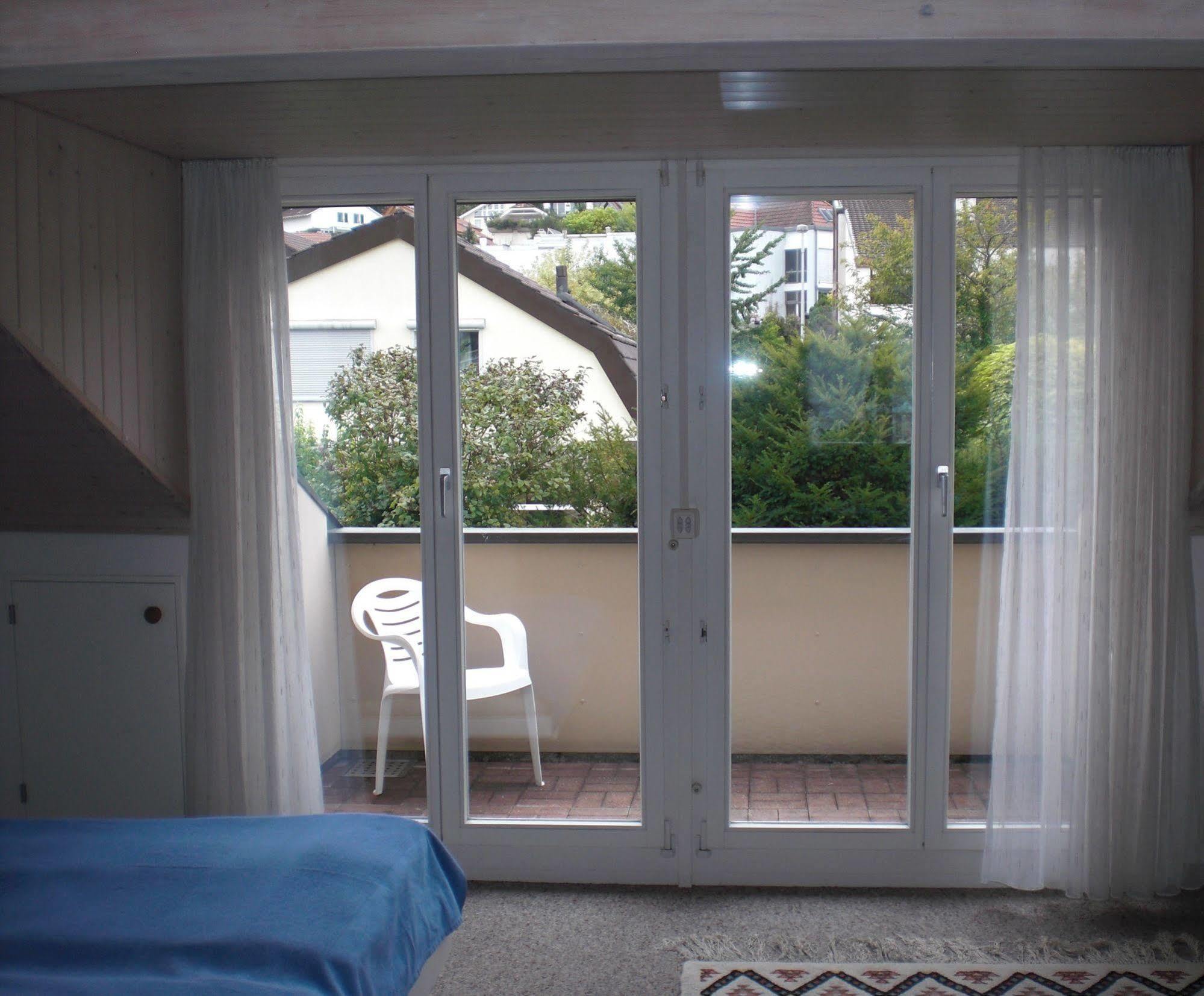 Mybednbreakfast In Bottmingen Bed & Breakfast Exterior photo
