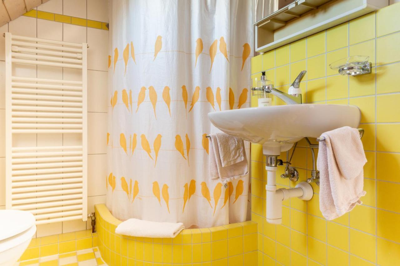 Mybednbreakfast In Bottmingen Bed & Breakfast Exterior photo